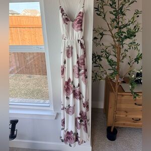 Windsor Floral Maxi Dress size small